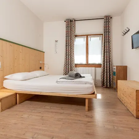 Alpino Hotel
