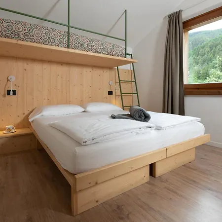 Alpino Hotel 2*